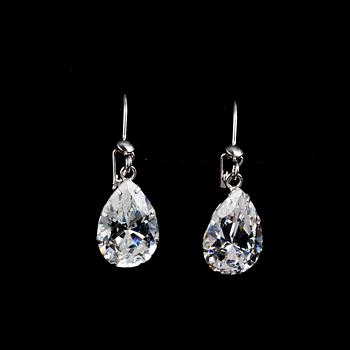 ÖRHÄNGEN, 14K vitguld, kvadratisk zirkonia, 1900-talets slut.