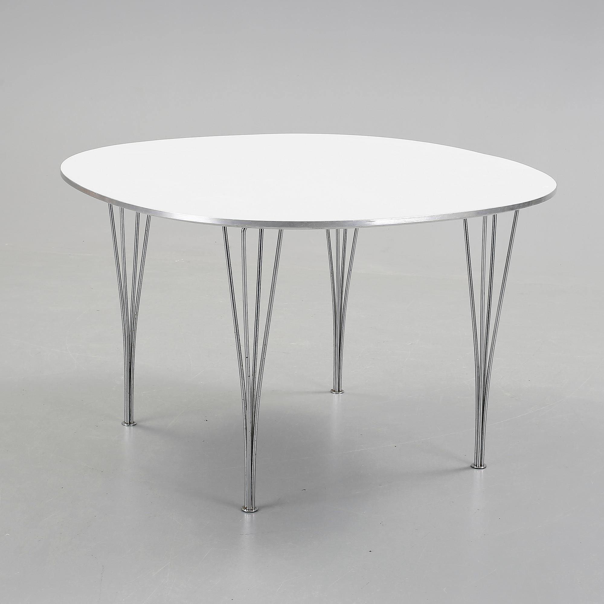 MATBORD, "Supercirkulär", Piet Hein och Bruno Mathsson, Fritz Hansen, 1975.