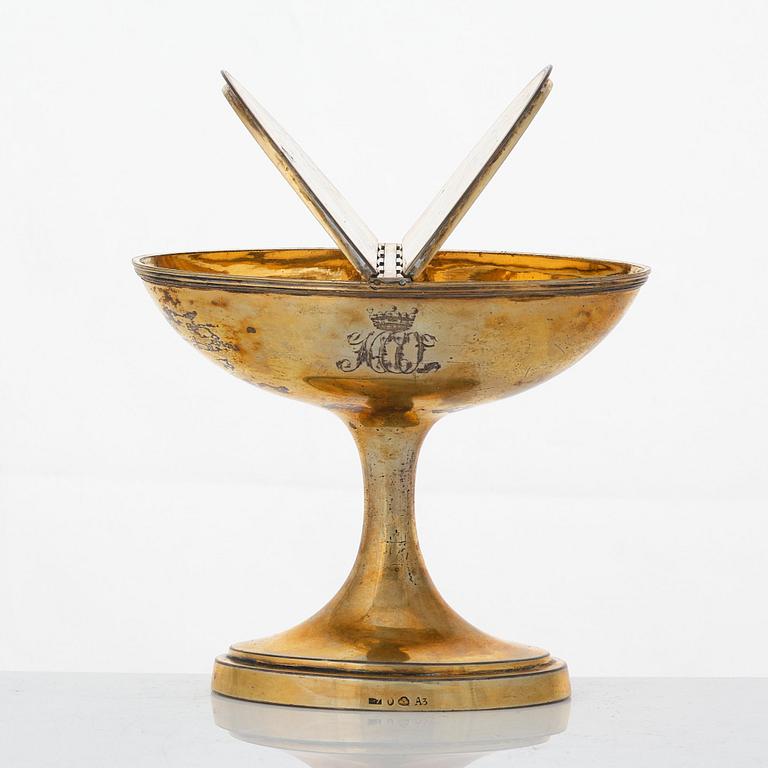 A Swedish early 19th century silver-gilt dubble salt-cellar, mark of Pehr Zethelius, Stockholm 1807.