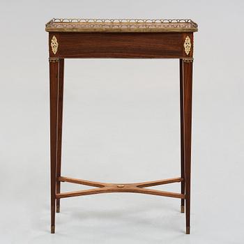 A late Gustavian late 18th century table.