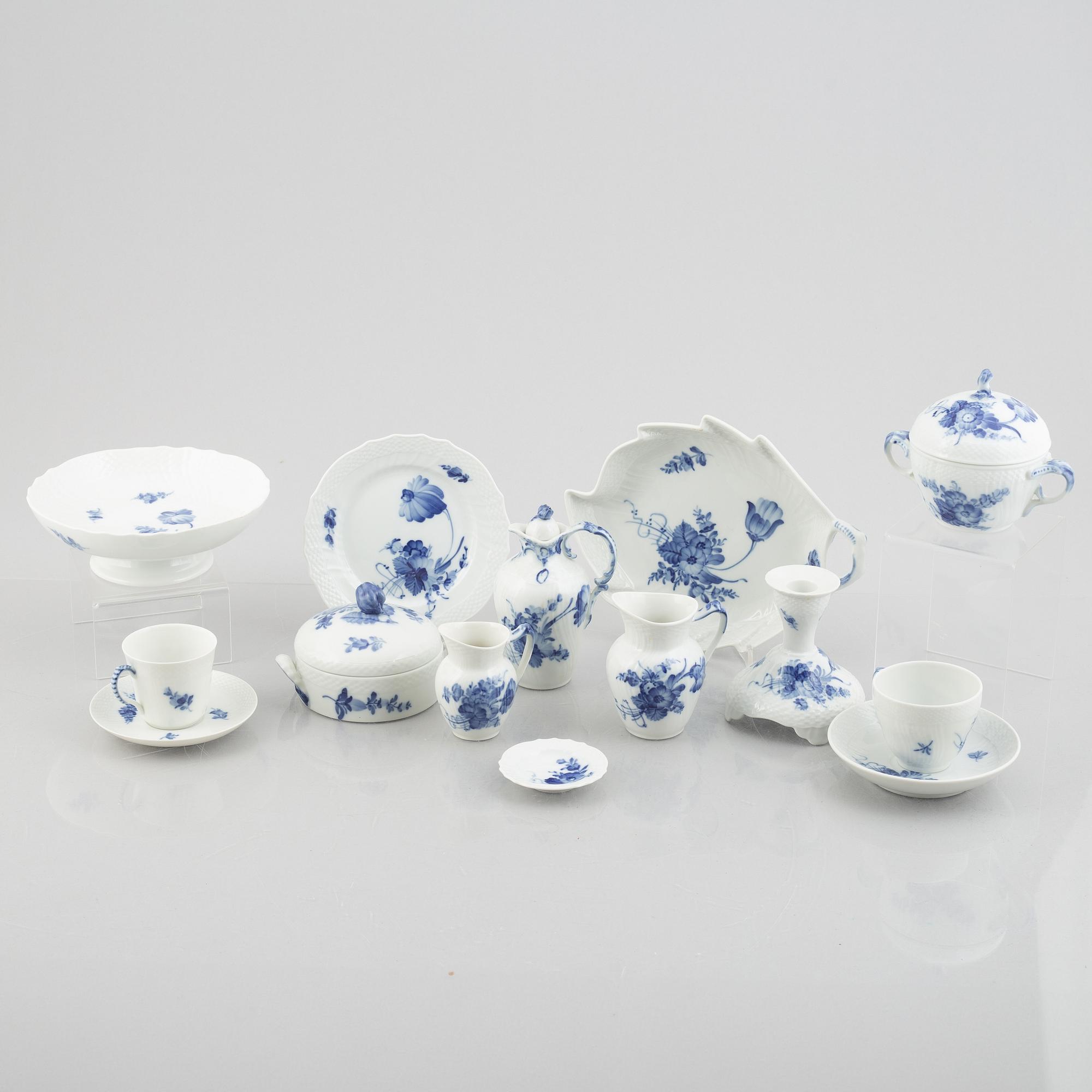 Royal Copenhagen, 53 pieces of a porcelain "Blue flower" coffee and mocha service, Denmark.