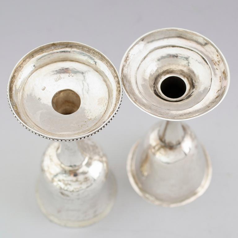 KALKAR, 2 st, silver, svenska stämplar, 1700-/1800-tal. Vikt ca 99 gram.