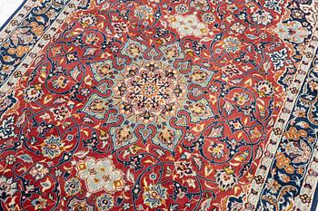 Matta, silke Ghom sannolikt, ca. 153 x 104 cm.