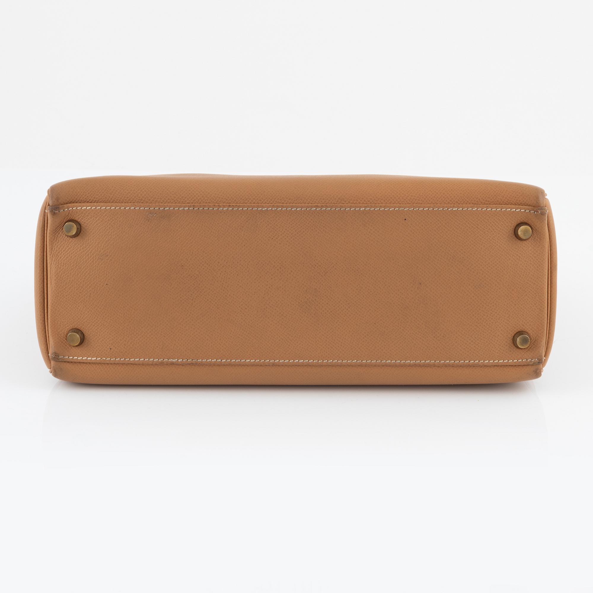 Hermès, "Kelly 32" 2001.
