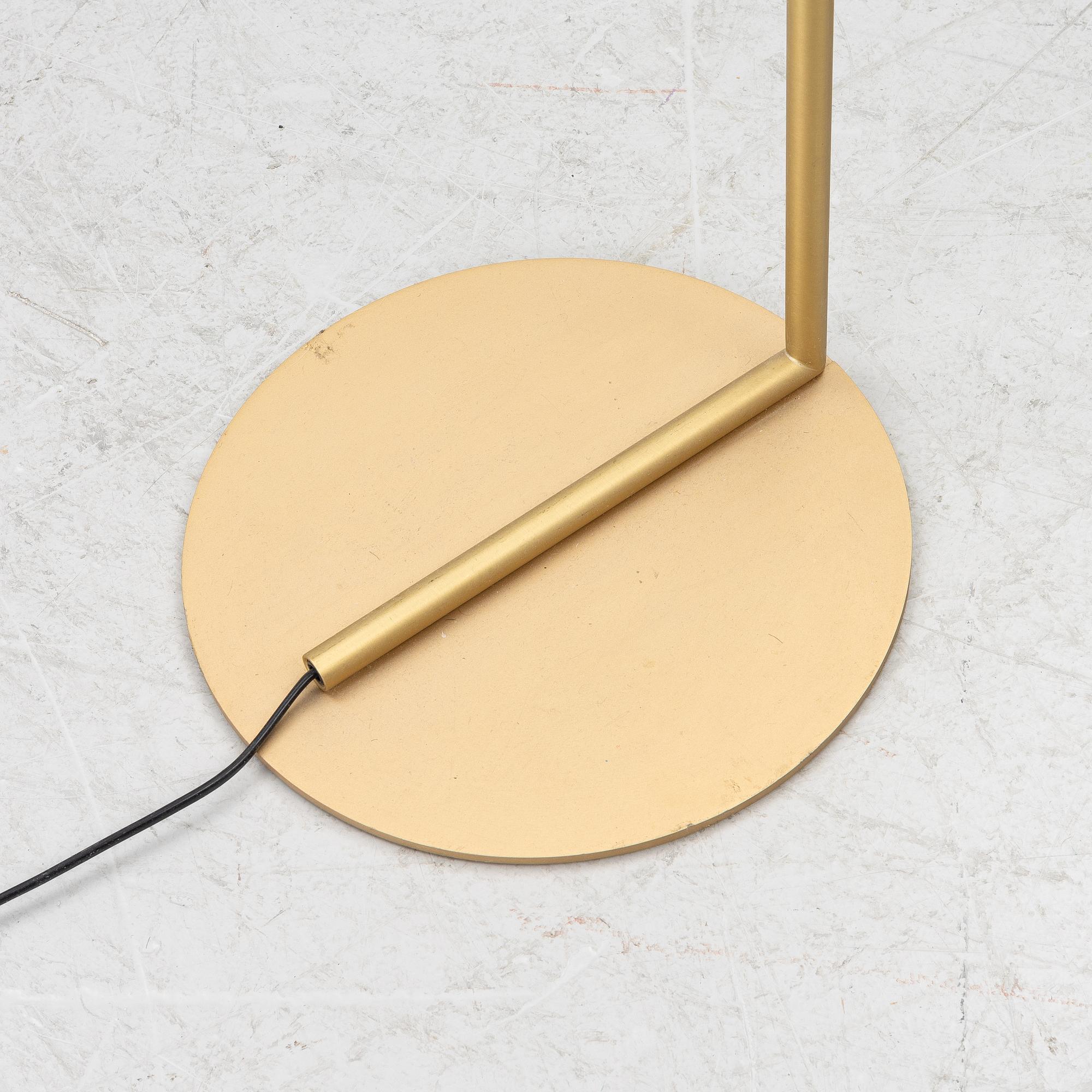 Michael Anastassiades, Floor lamp, IC Lights F1, Flos, Italy.