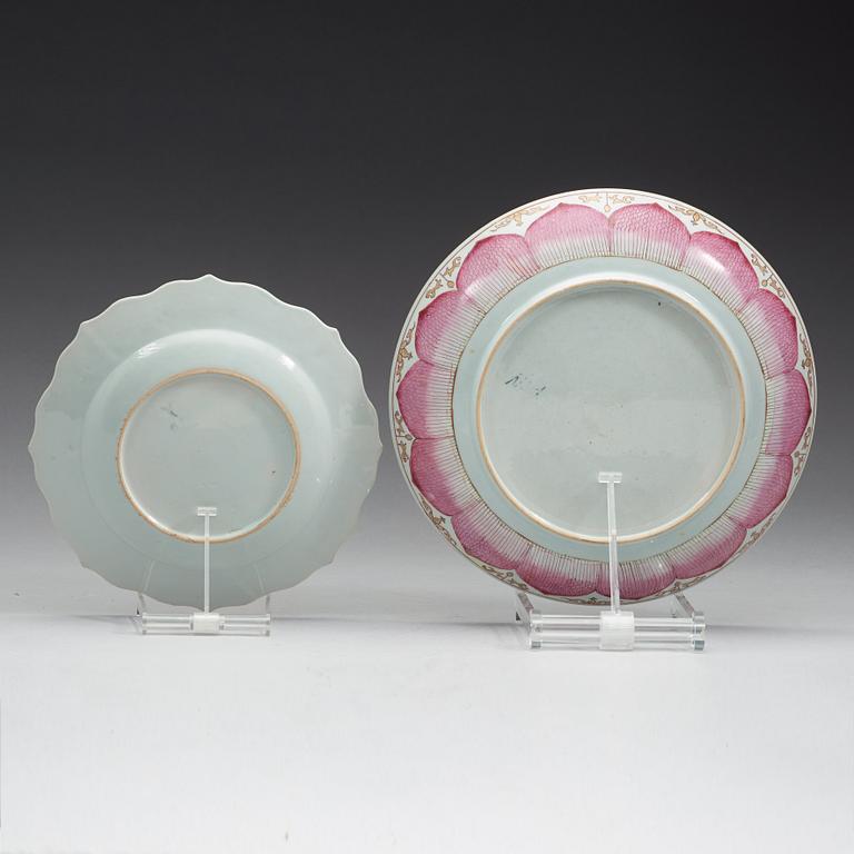 A set of ten plates and a dish with similar lotus pattern, Qing dynasty, Qianlong (1736-95).