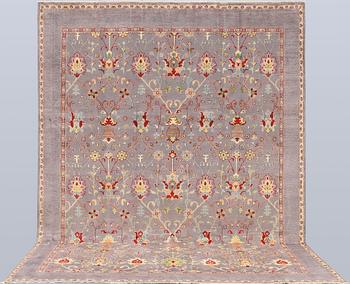 Matta, Ziegler design, ca 359 x 270 cm.