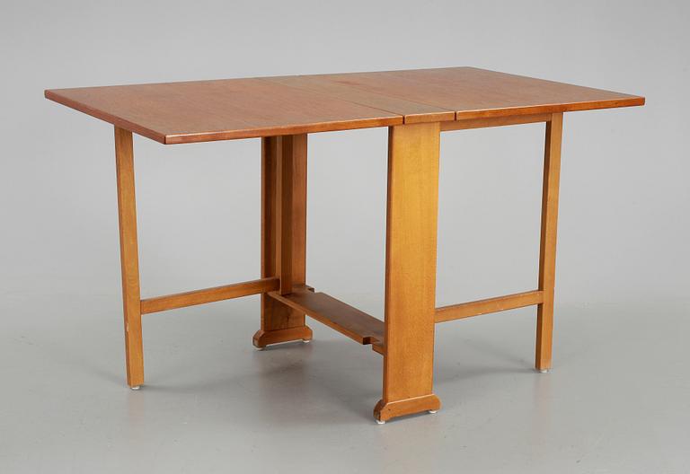 SLAGBORD. Vapensmeden, Carl Malmsten, Omkring 1900-talets mitt.