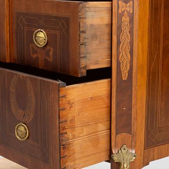 Byrå, gustaviansk, sent 1700-tal.