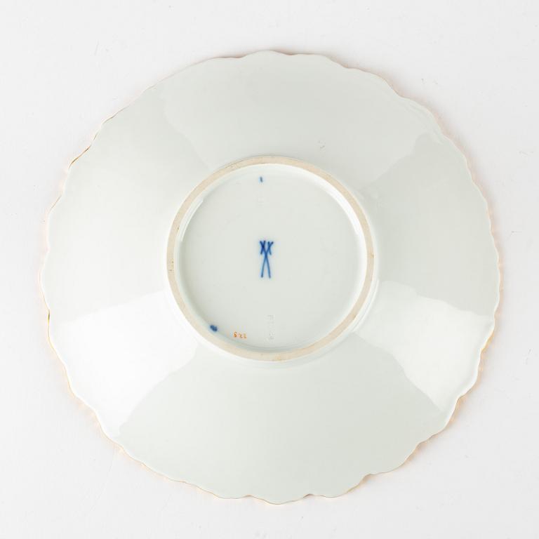 A porcelain bowl and a dish, Meissen, late 19th Century / 20th Century.