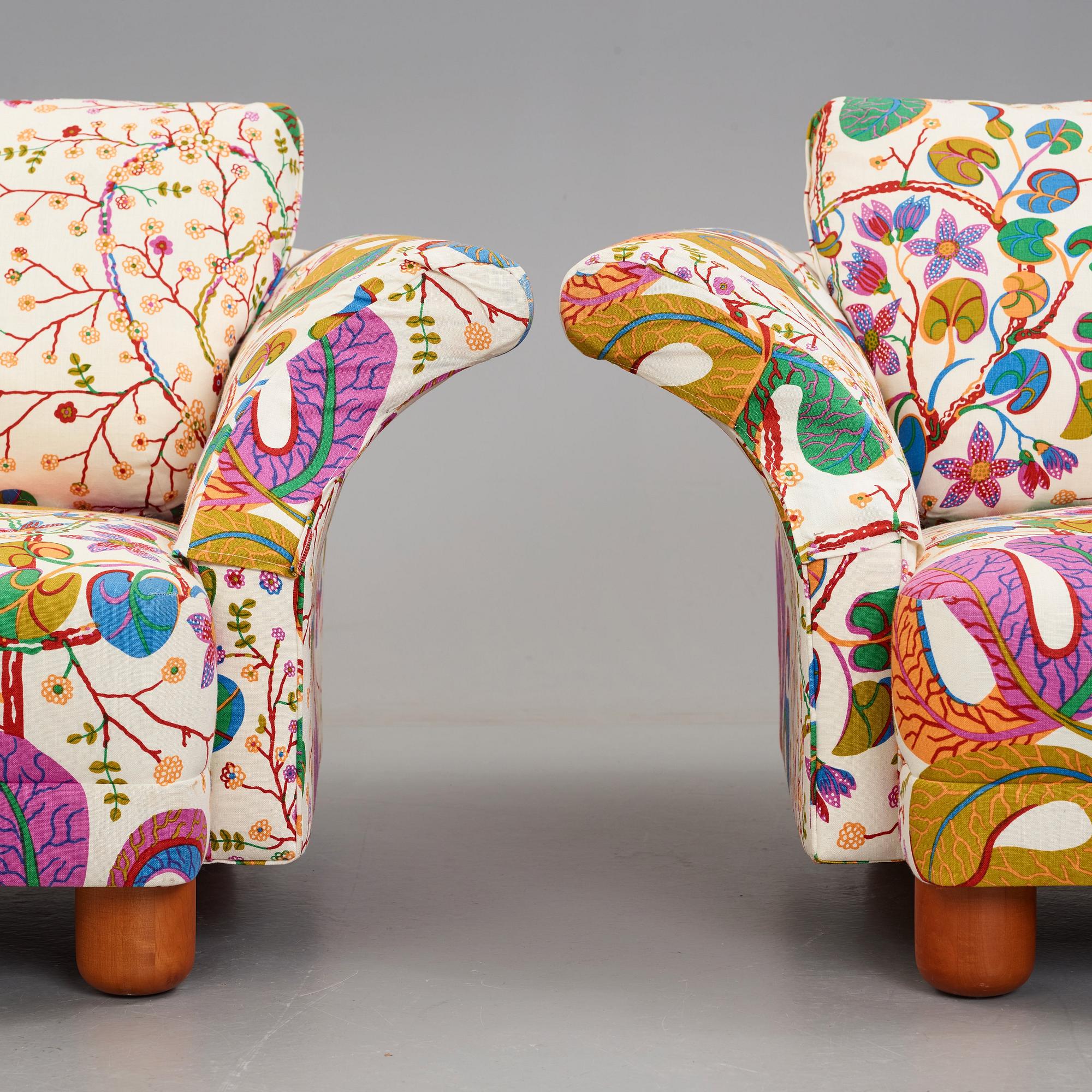 Josef Frank, a pair of "Liljevalchs" easy chairs, Firma Svenskt Tenn, Sweden 2010.
