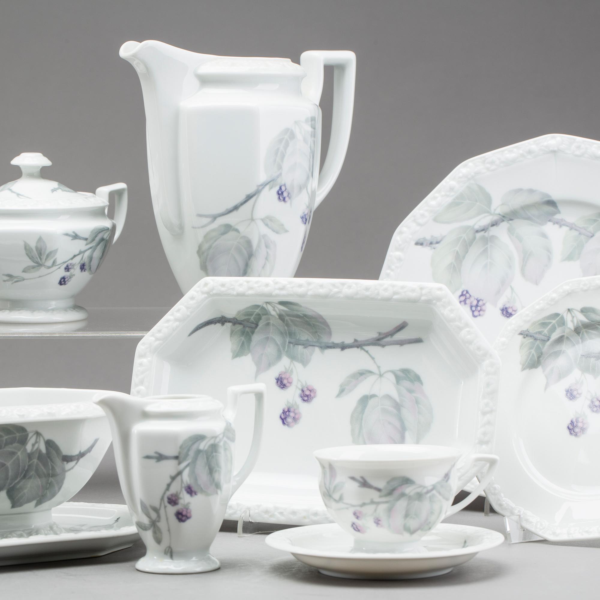 SERVIS, 77 delar, porslin, "Maria Björnbär", Rosenthal.