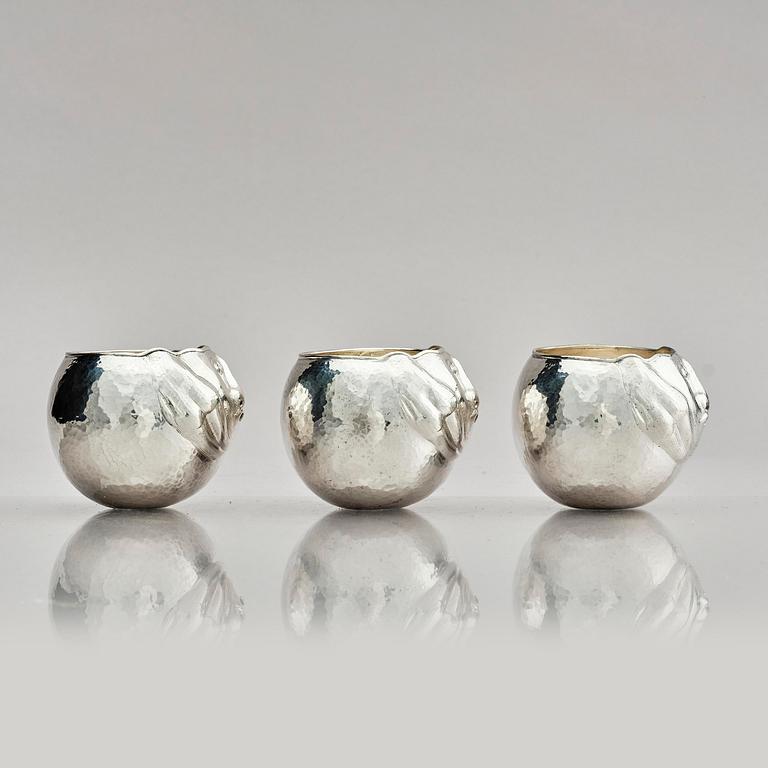 Olle Ohlsson, tumlare, 3 st, sterling silver, Stockholm 1979.
