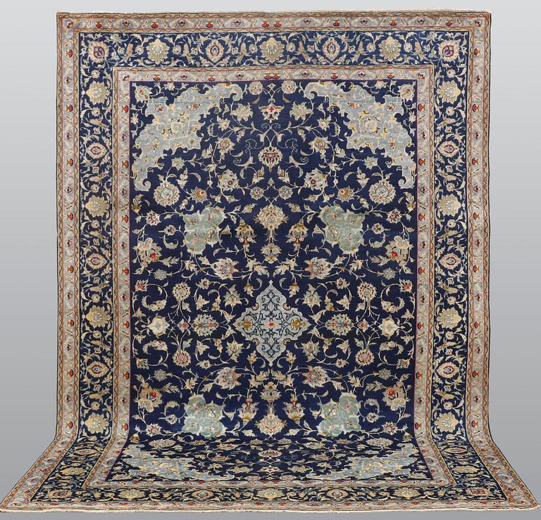 Matta, sk Royal Keshan, 367 x 257 cm.