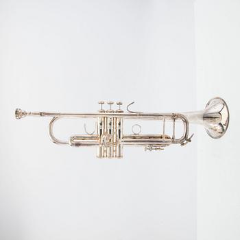 Vincent Bach Trumpet "Stradivarius model 37" number 477460.