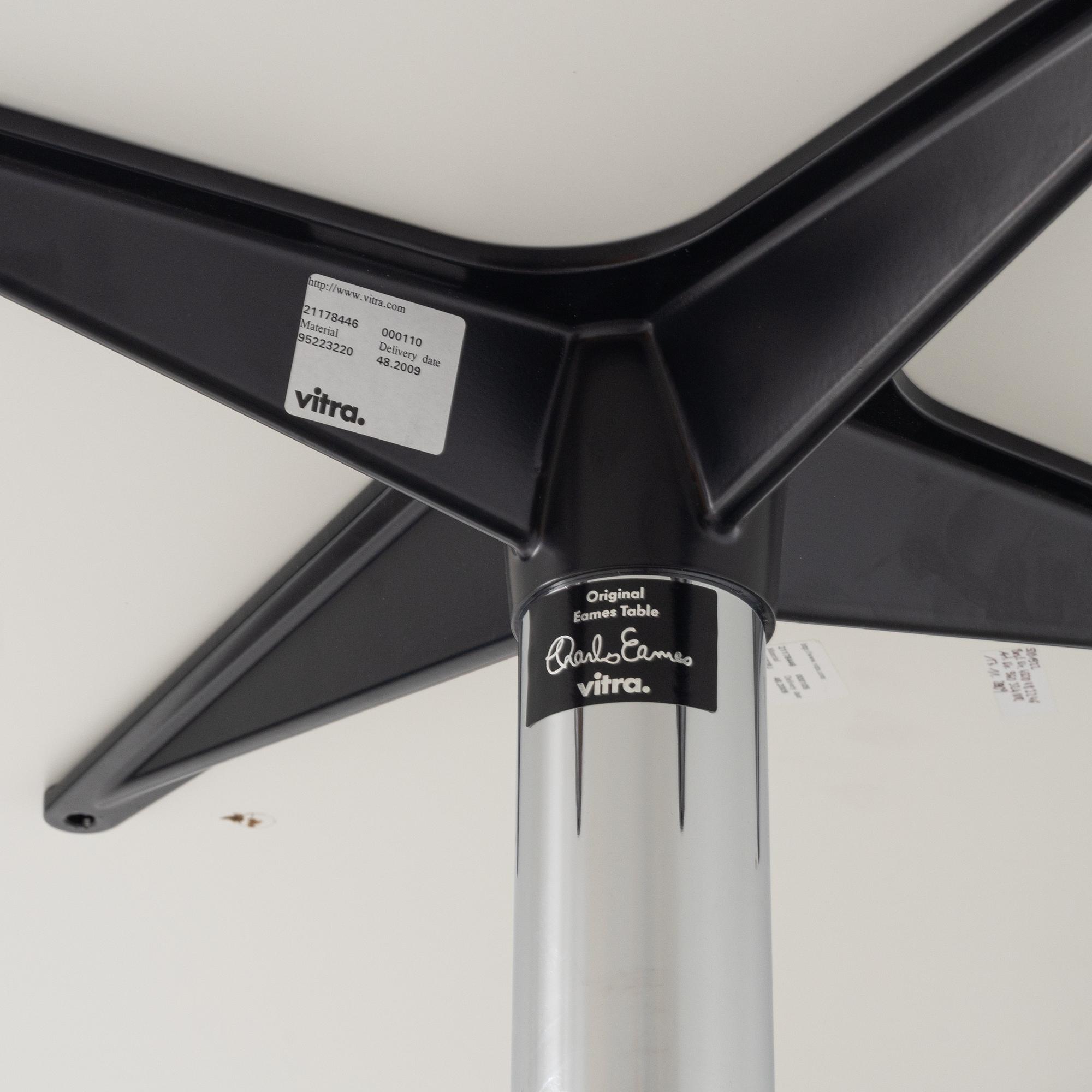 Charles & Ray Eames, table, "Segmented table", Vitra.
