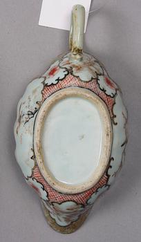 SÅSSNIPA, porslin, Kina, 1700-tal.