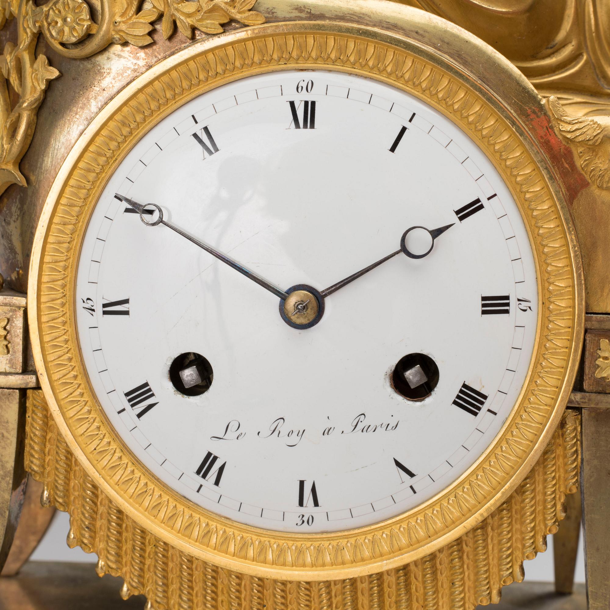 BORDSPENDYL, empire Le Roy Paris 1800-talets mitt.