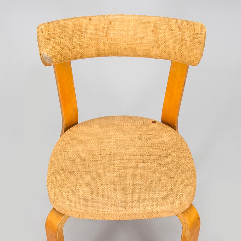 Alvar Aalto, mid-20th century '810' cabinet and a 
'69'chair Oy Huonekalu- ja Rakennustyötehdas Ab.