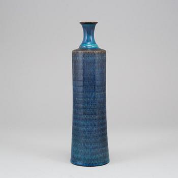 STIG LINDBERG, a stoneware vase, Gustavsberg Studio, Sweden 1963.