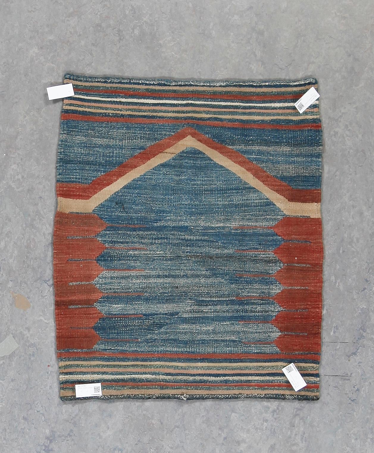 SOFFERE, Persisk, ca 114x93 cm.