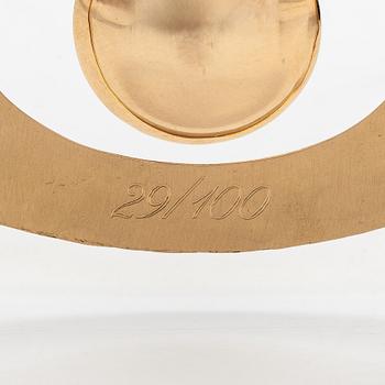 Tapio Wirkkala, riipus, "Päärynä", 18K kultaa.