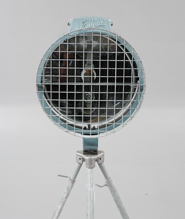 INDUSTRILAMPA, Britisch Bullfinch, 1900-talets mitt.