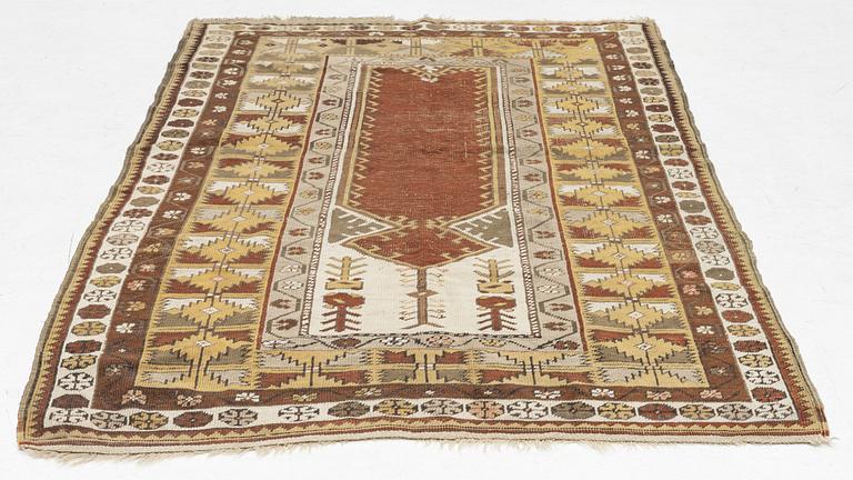 Matta, anatolisk, ca 194 x 119 cm.