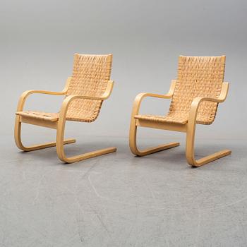 ALVAR AALTO, fåtöljer, ett par, modell 406.
