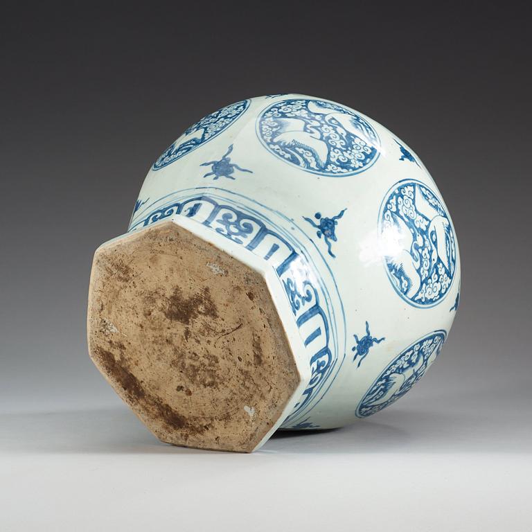 A blue and white jar, Ming dynasty, 16th Century.