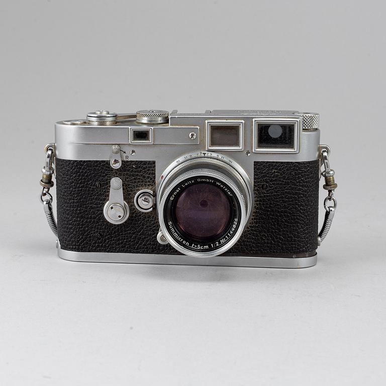 LEICA M3, 1954, med tillbehör.