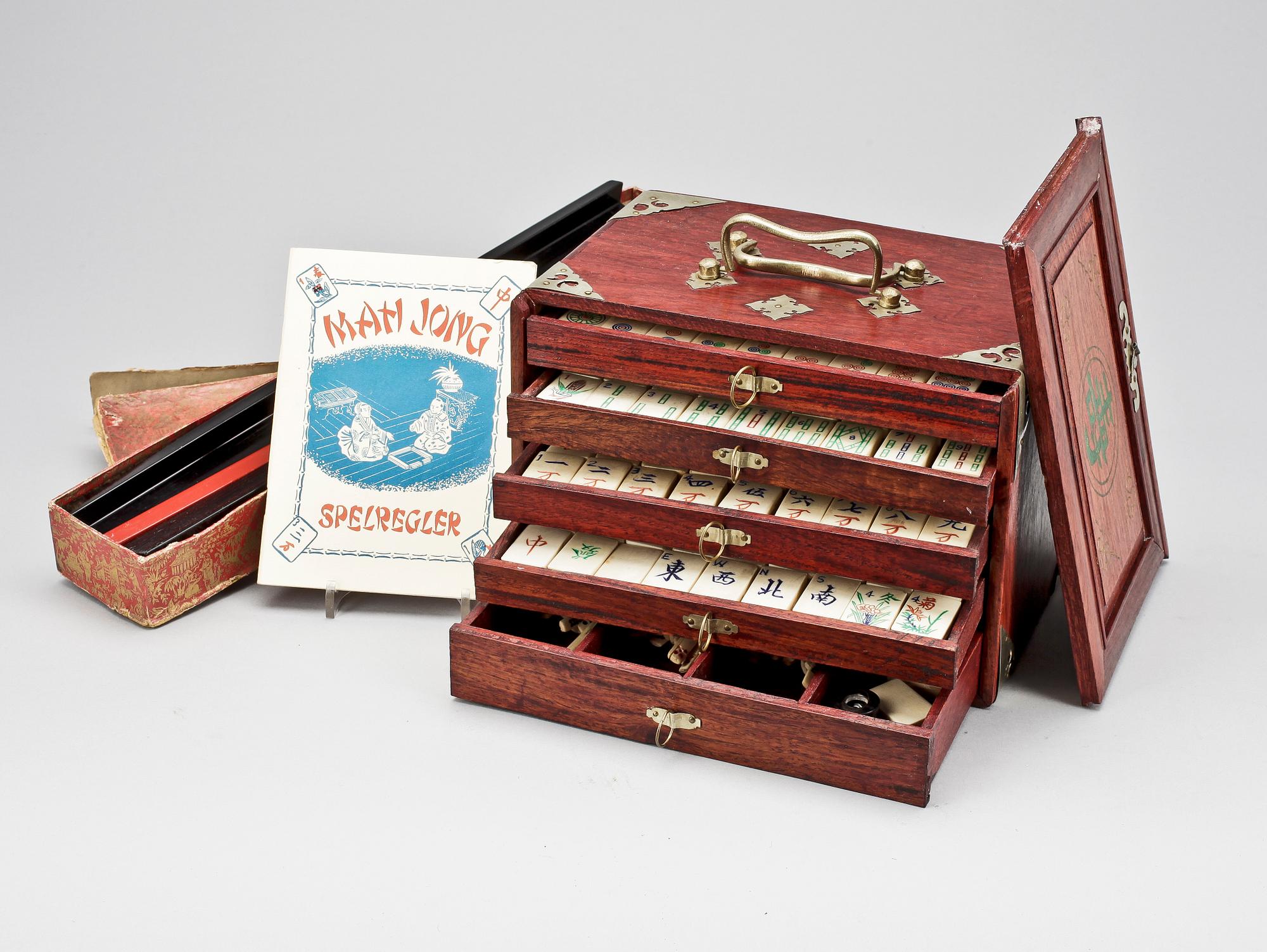MAHJONGSPEL. Kina, 1900-talets början.