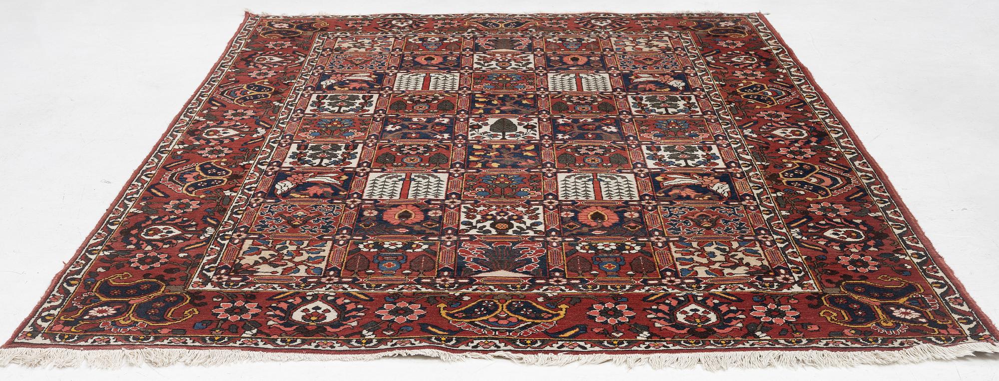 Matta, semiantik Bakhtiari, ca 308 x 212 cm.