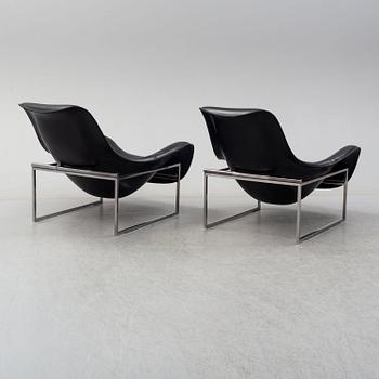 A pair of 'Mart' easy chairs by Antonio Citterio, B&B Italia.