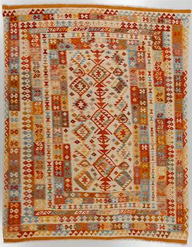 MATTA, Kelim, ca 300x240 cm.