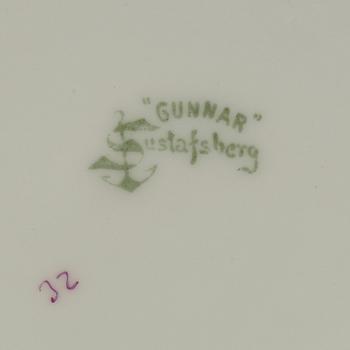GUNNAR WENNERBERG, servis, 100 delar, "Gunnar", Gustavsberg, jugend, 1905-1909.