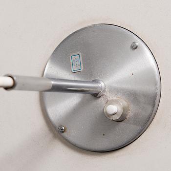 TAKLAMPA, "Bumlingen", Anders Pehrson, Ateljé Lyktan, 1900-talets senare hälft. Totalhöjd ca 148 cm.