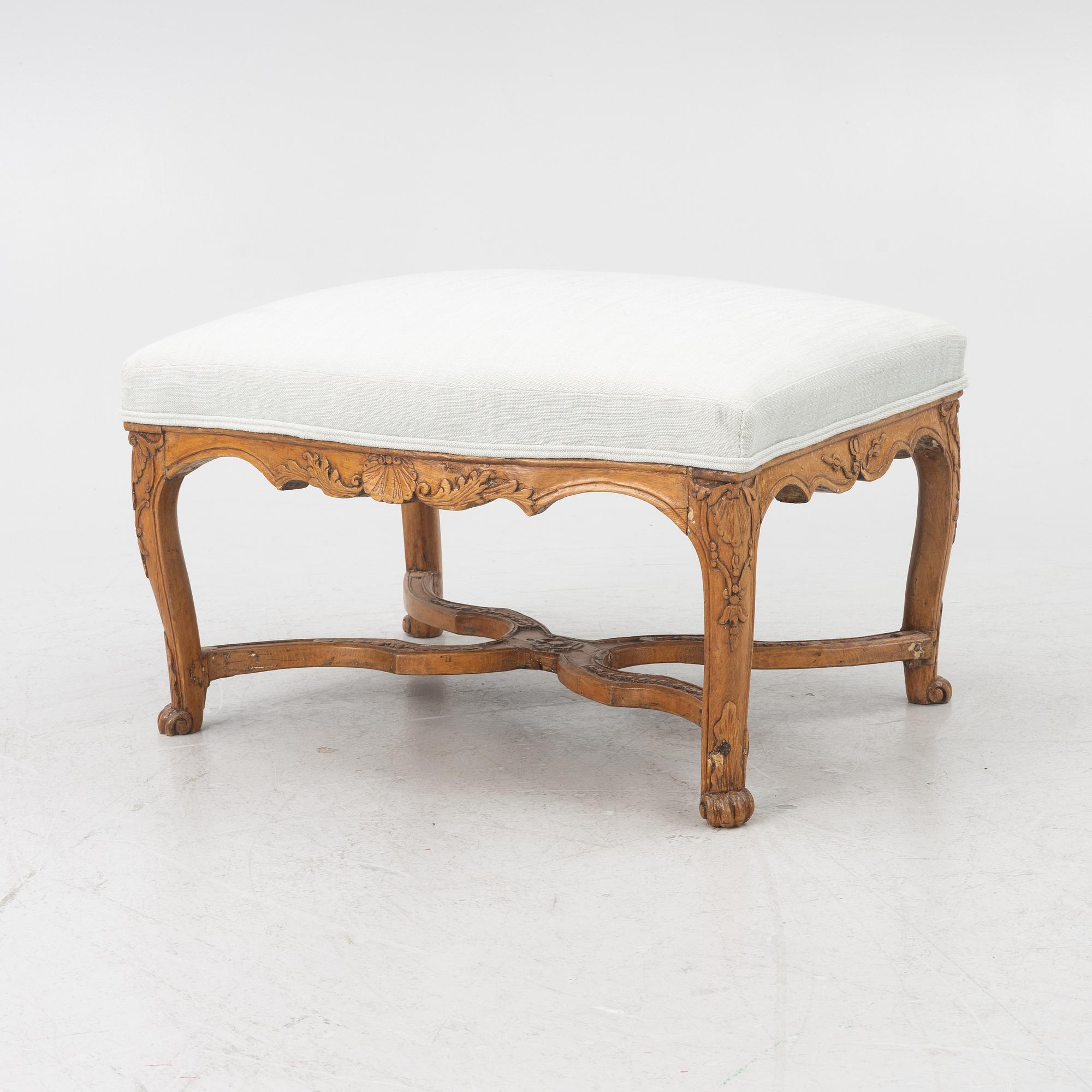 Pall, Frankrike, 1700-talets mitt, Louis XV.