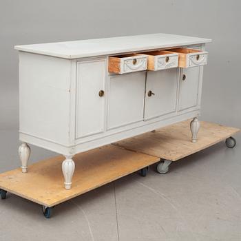 SKÄNK, gustaviansk stil, 1800/1900-tal.