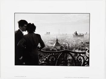 WILLY RONIS, Portfolio with 12 photographs reproduced in black and white on thick paper.  Published in 1986.