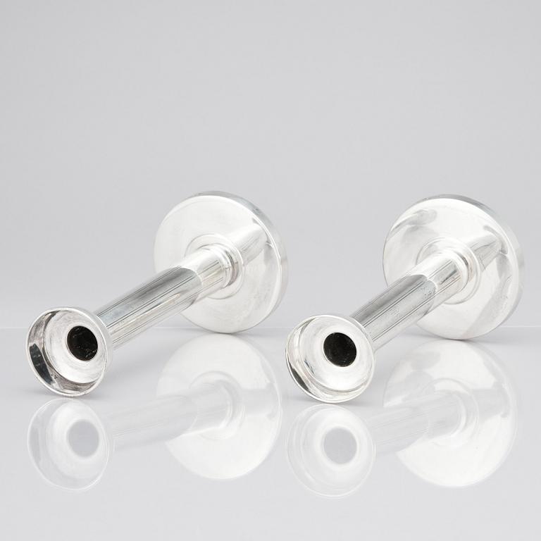 Gustaf Janson, ljusstakar, ett par, C.G Hallberg, Stockholm 1961, sterling silver.