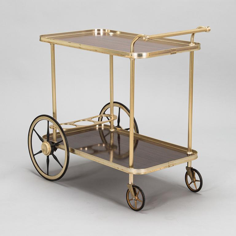 A serving trolley, last quarter of the 20th century.