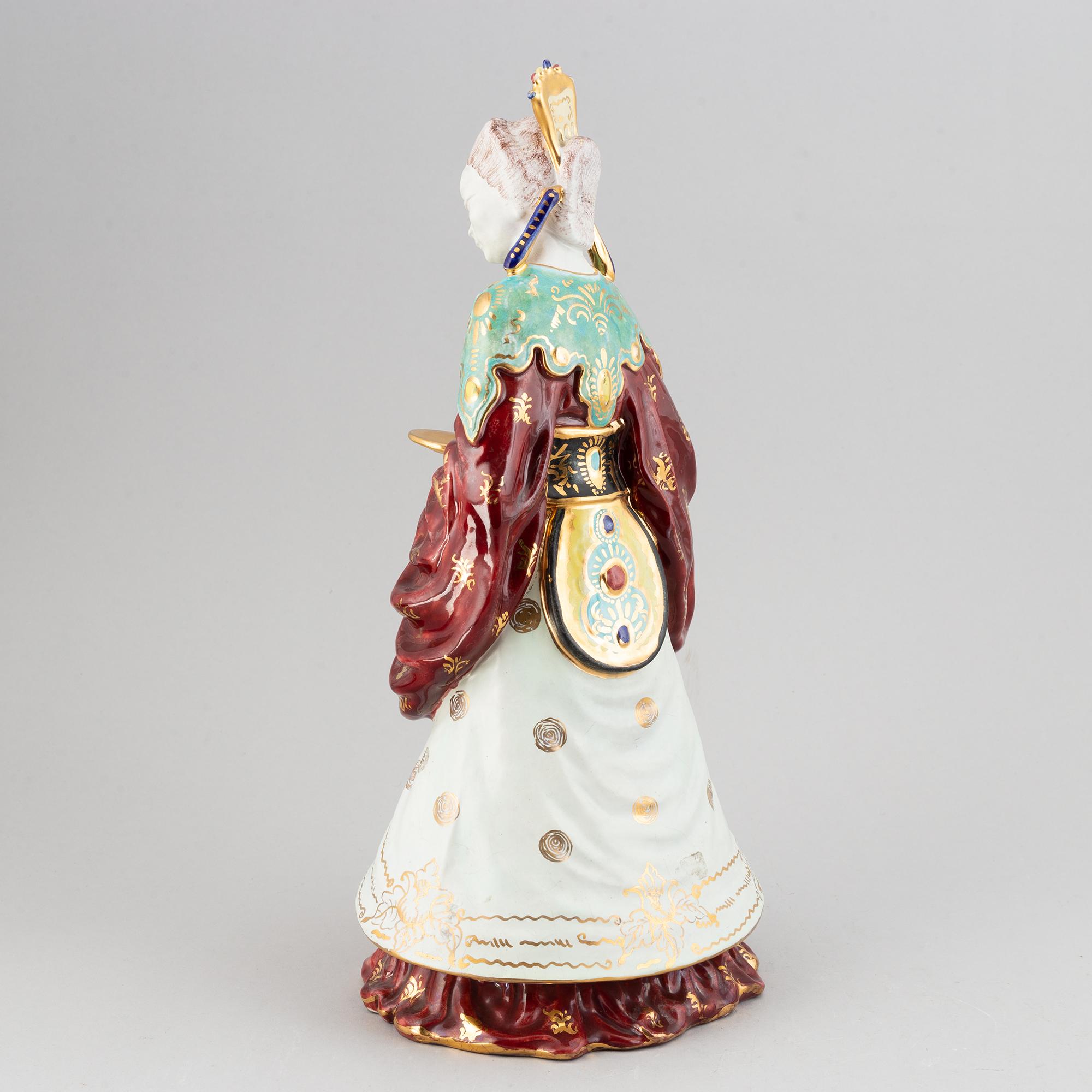 Eugenio Pattarino, a glazed ceramic sculpture of a Chinese lady, Italy, mid 20th century.