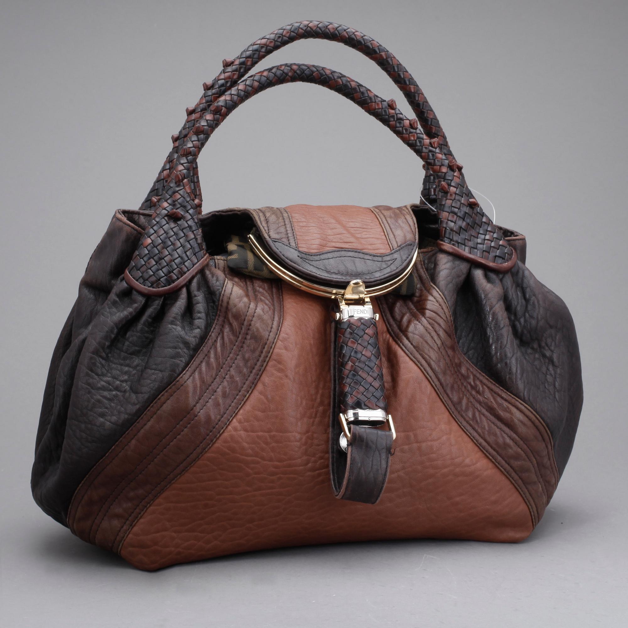 HANDVÄSKA, Fendi, "Spy Bag", 2000-talets början.