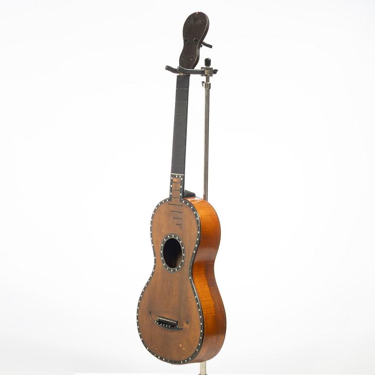 Laurent, "romantic guitar", 19th century, France.
