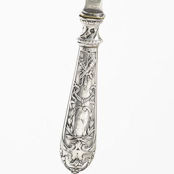 A French silver cake server, mark of Edouard Ernie, Paris after 1882.