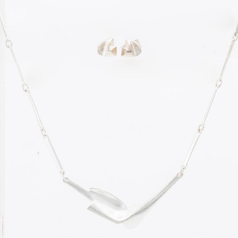 Zoltan Popovits, halsband "Hespera" samt örhängen "Etna" silver, Lapponia 1990.