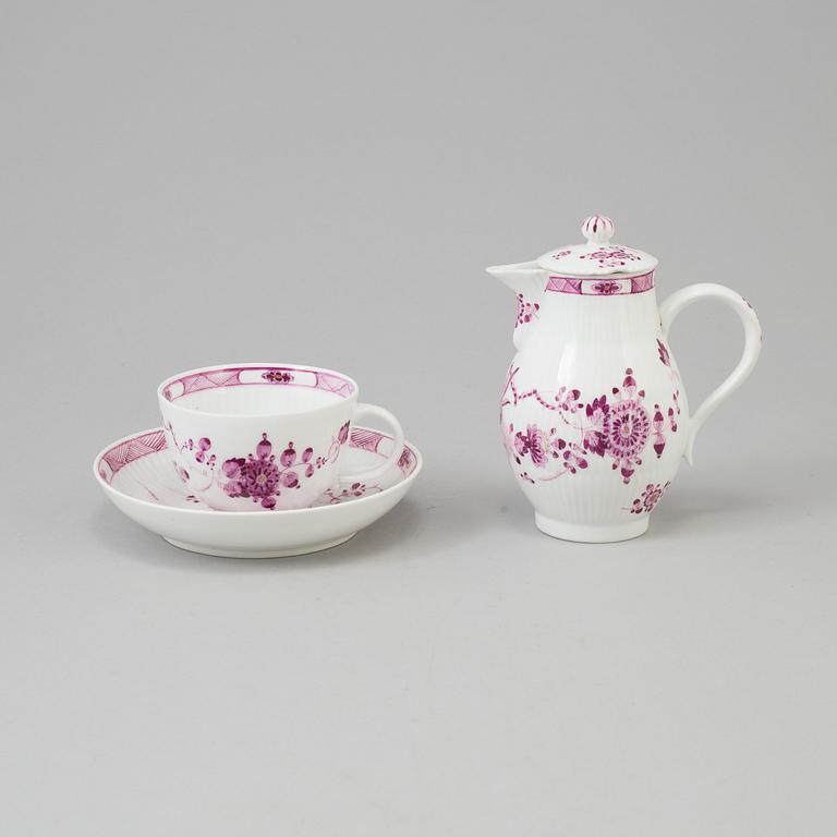 KANNA med LOCK, samt KOPP med FAT, porslin. Meissen, 1700-tal.