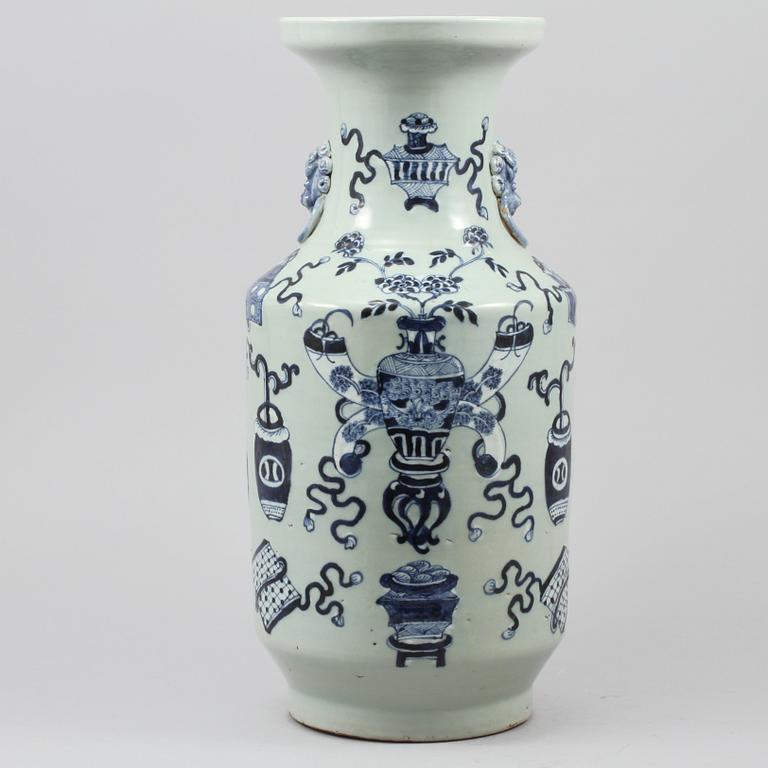GOLVVAS, porslin, Kina, 1800-tal.