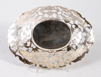 KORG/FAT. Silver. Guldvaruhuset AB, Stockholm 1951.